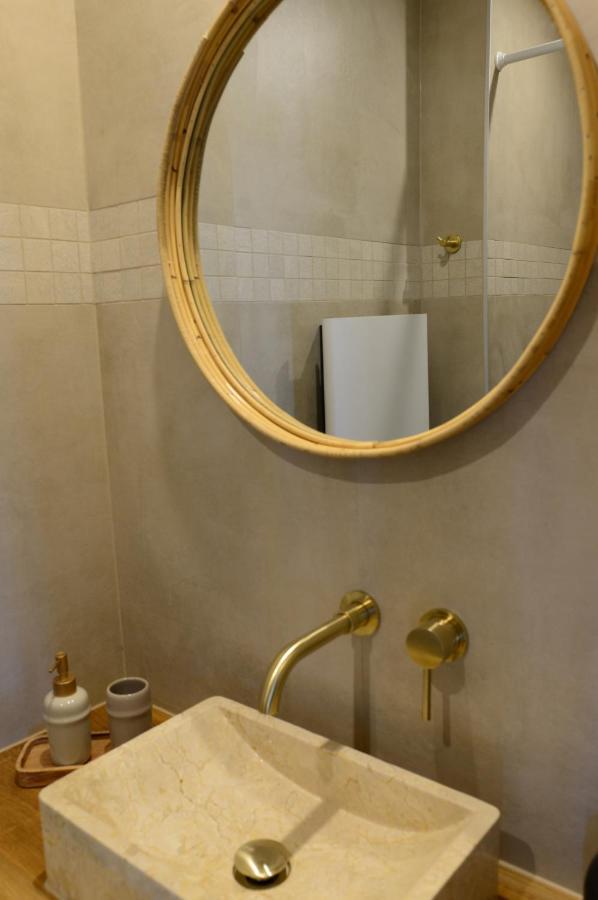 Downtown 2Bdr Apartment Antwerpen Bagian luar foto